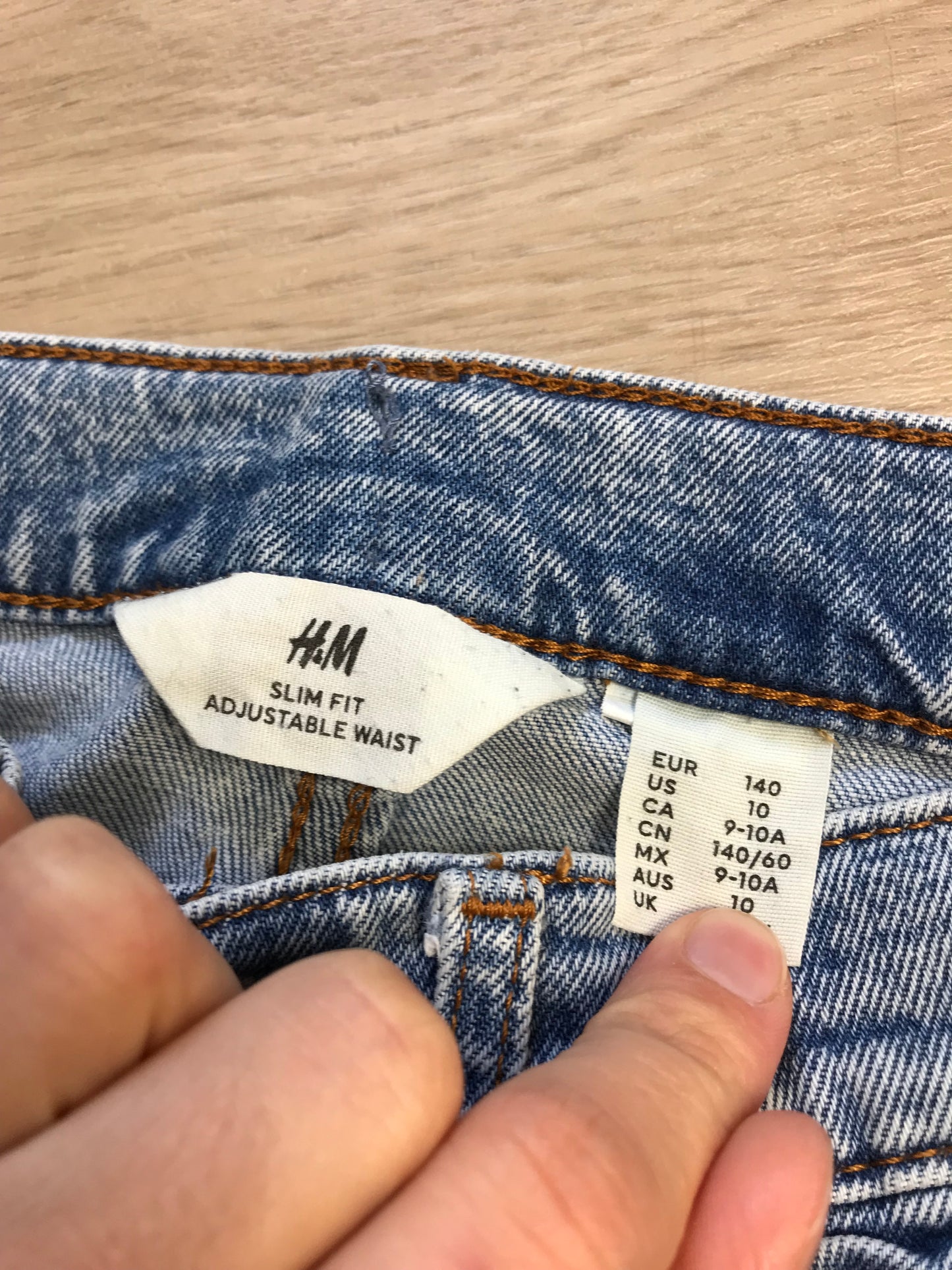 Jeans