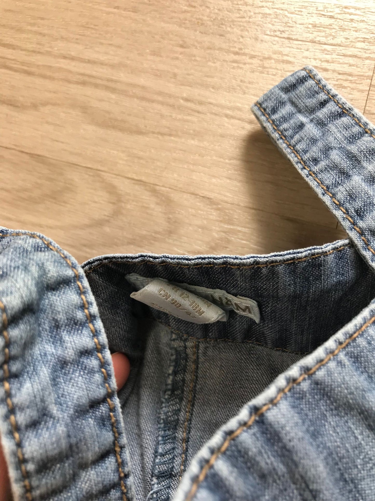 Latzhose