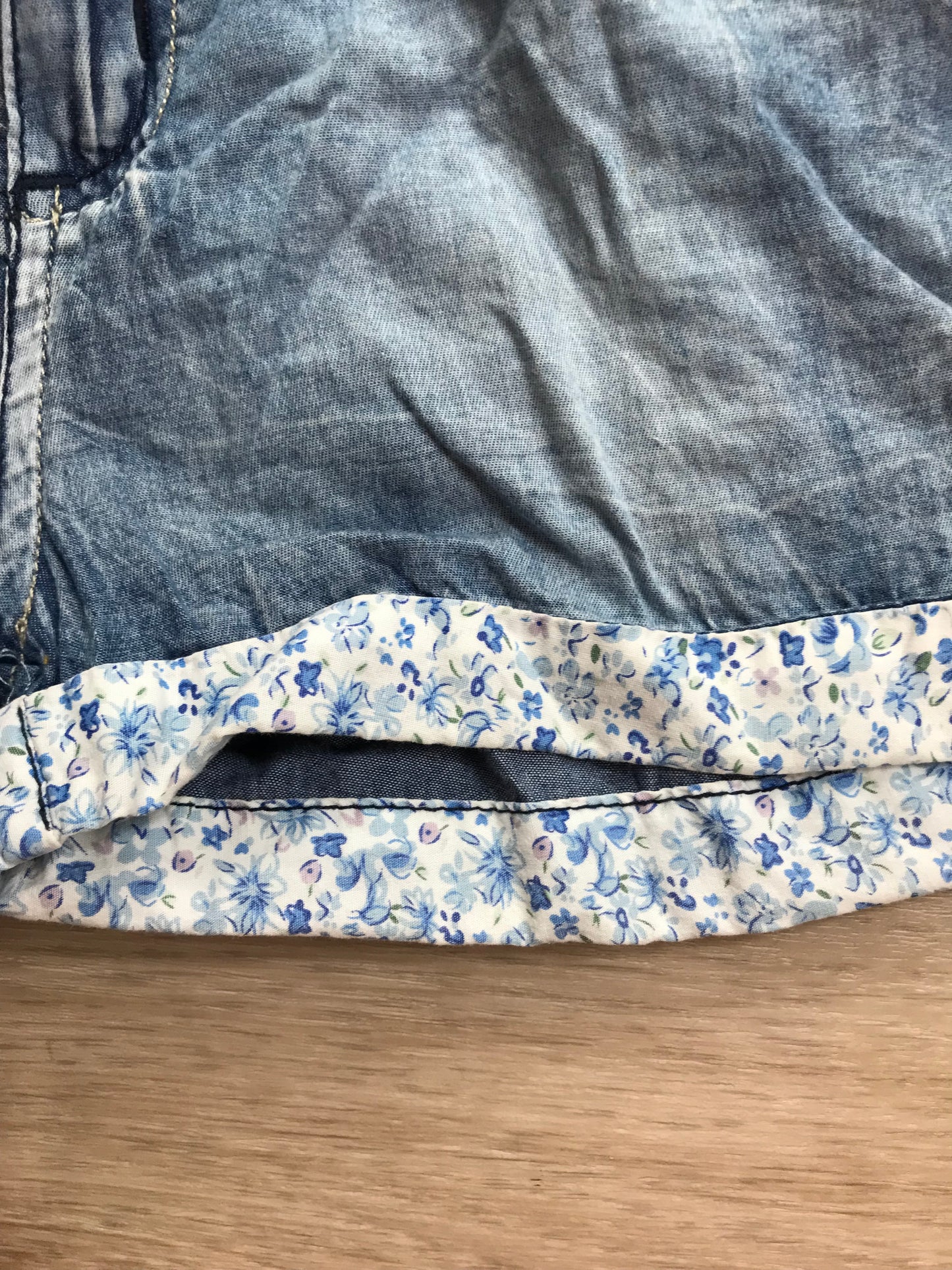 Latzhose