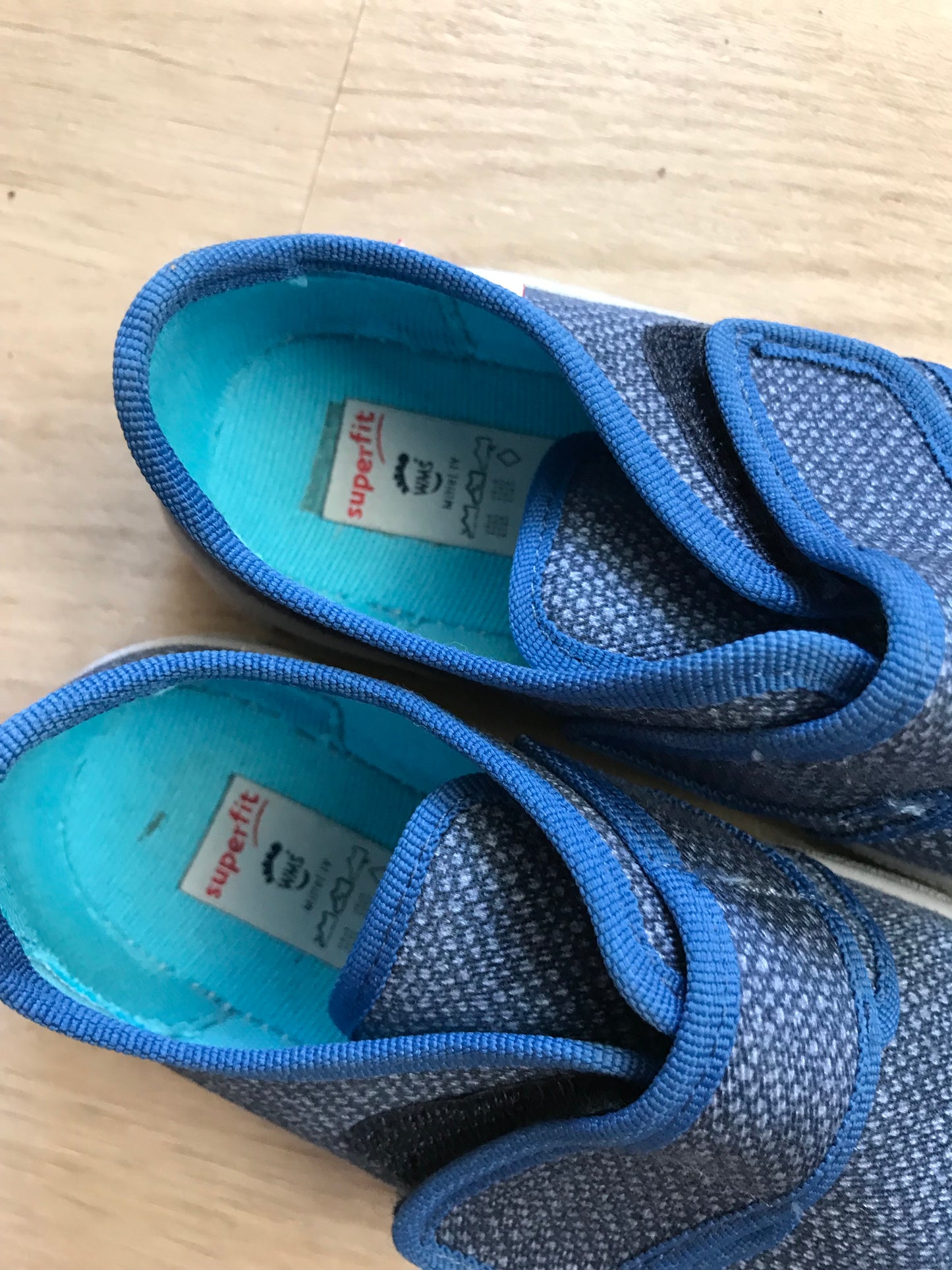 Schuhe