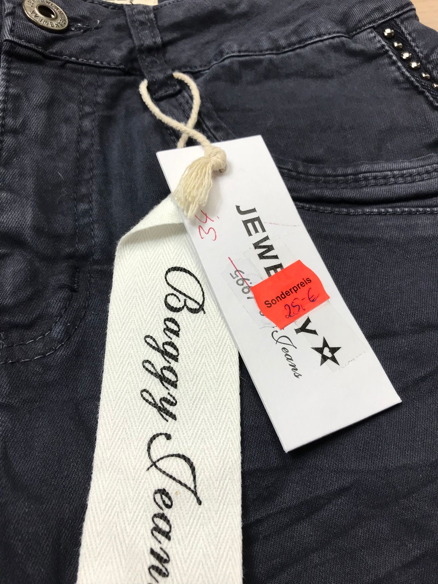 Jeans neu