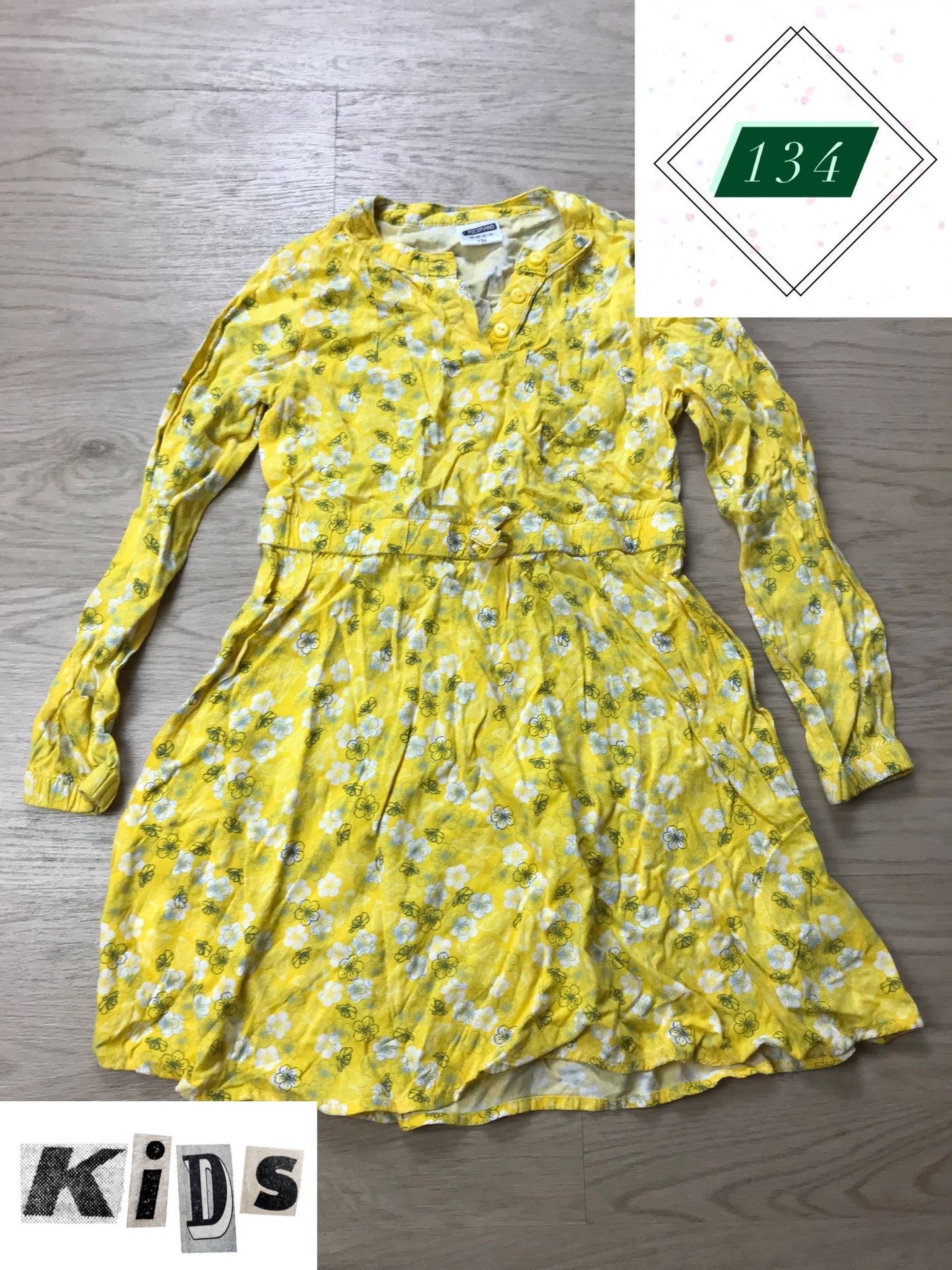 Kleid