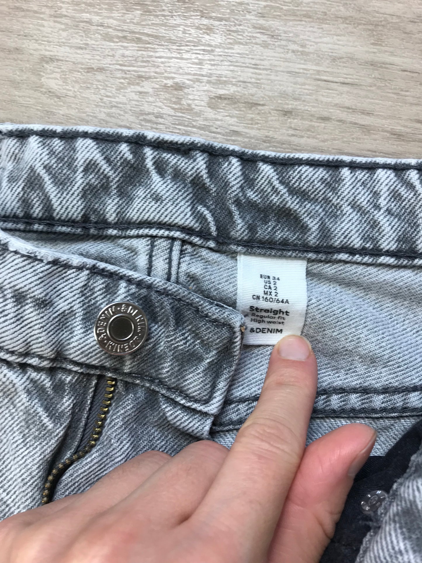 Jeans