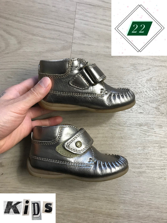 Schuhe