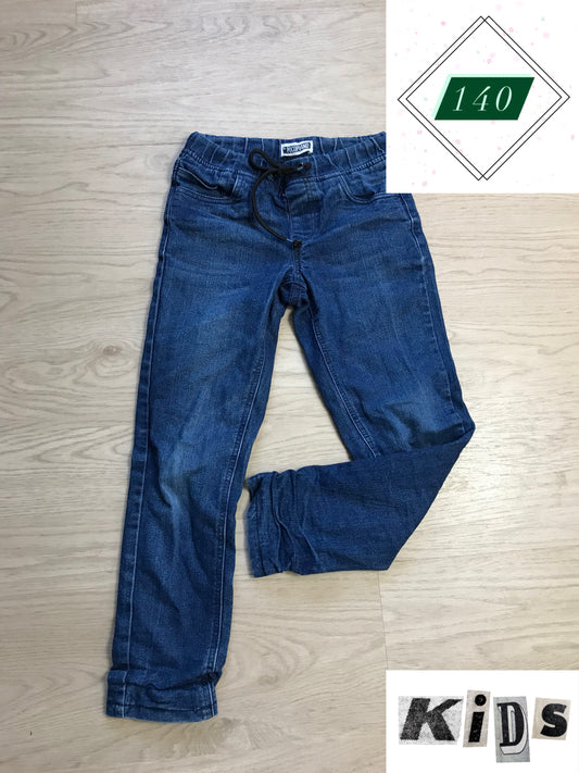 Hose mit doppelt Stoff