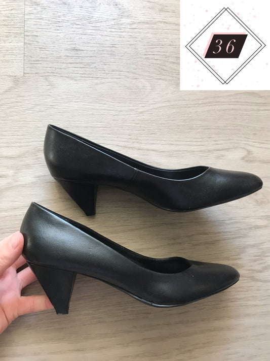 Schuhe
