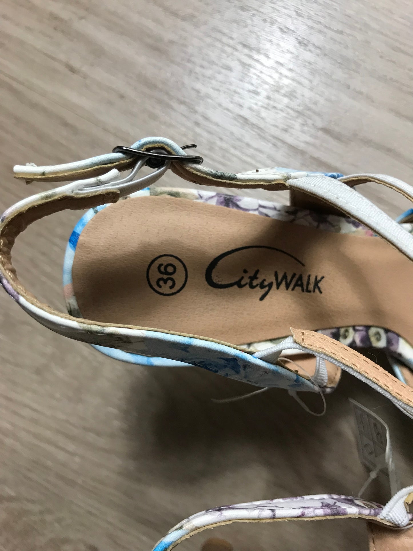 Schuhe