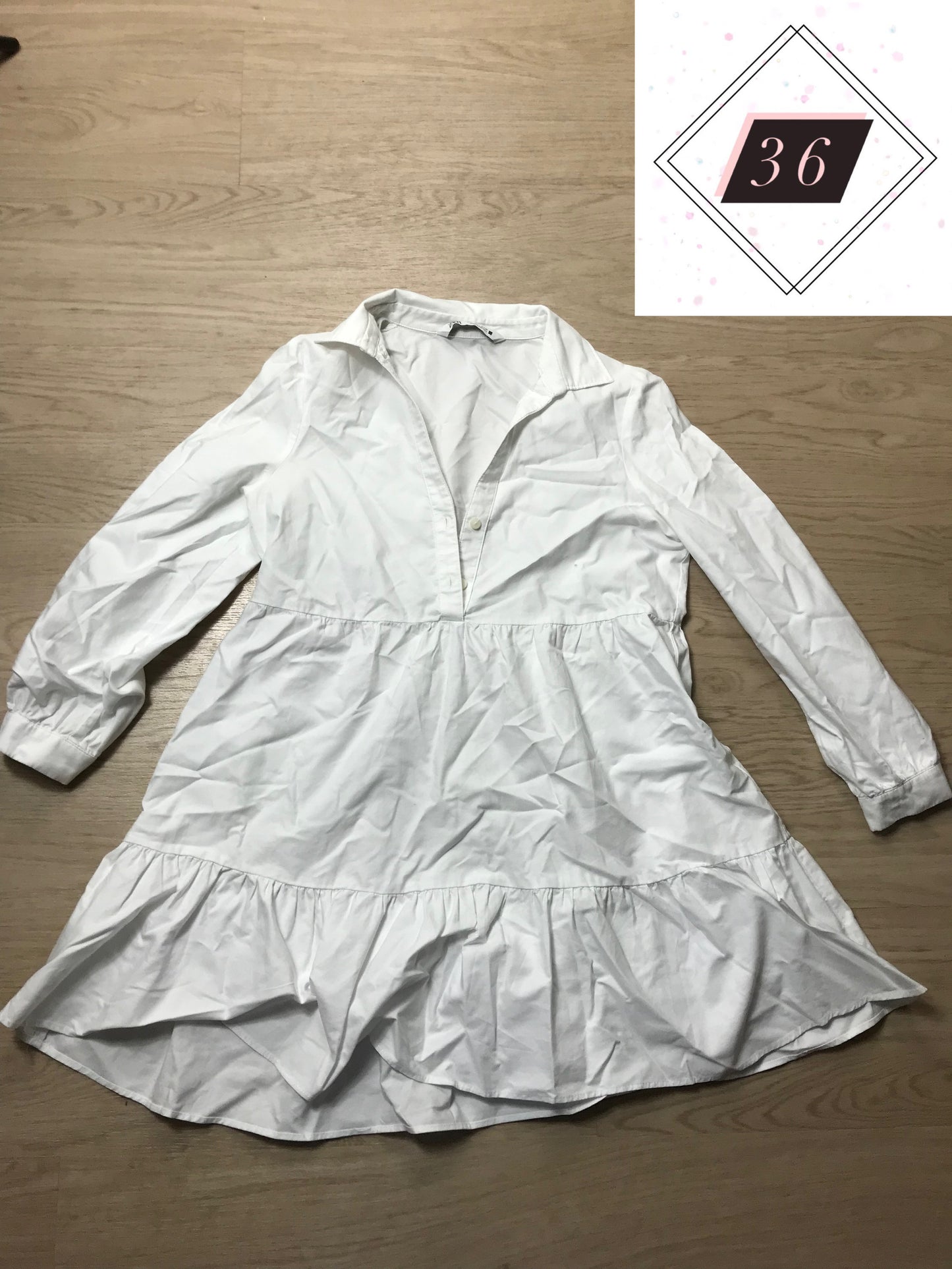 Sehr kurzes Kleid