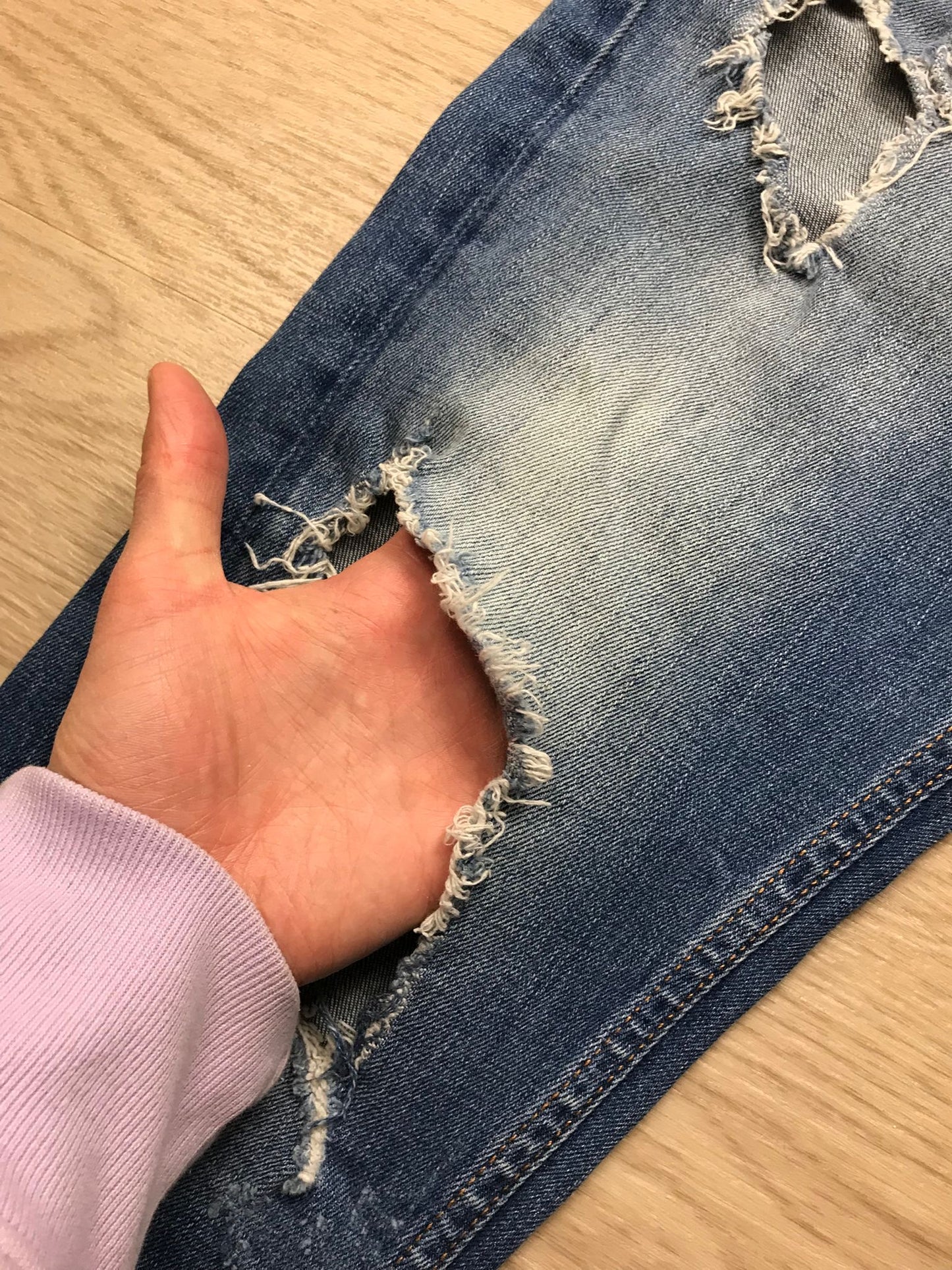 Jeans