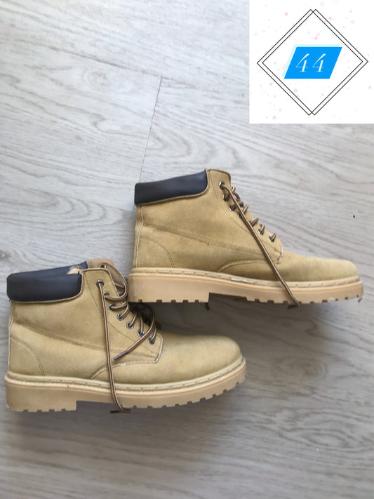 Schuhe