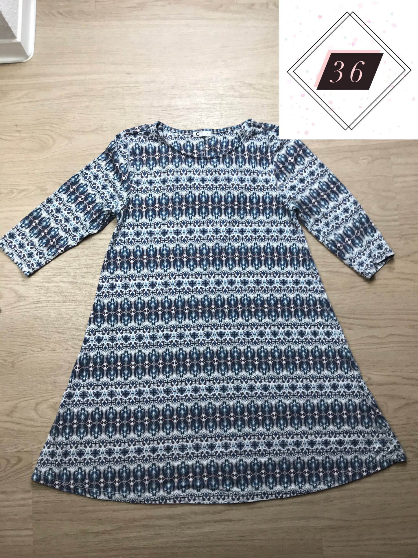 Kleid