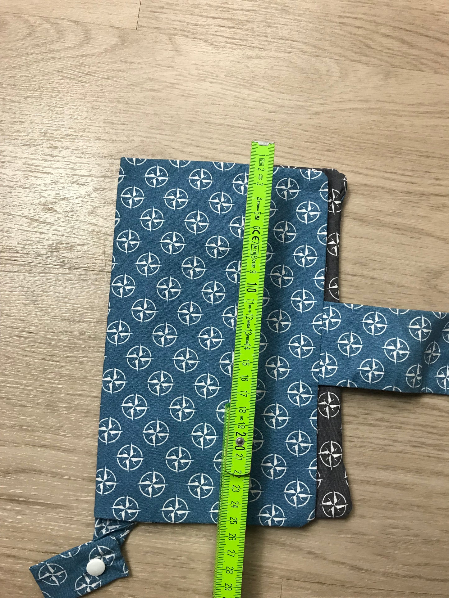 Handmade Wickeltasche