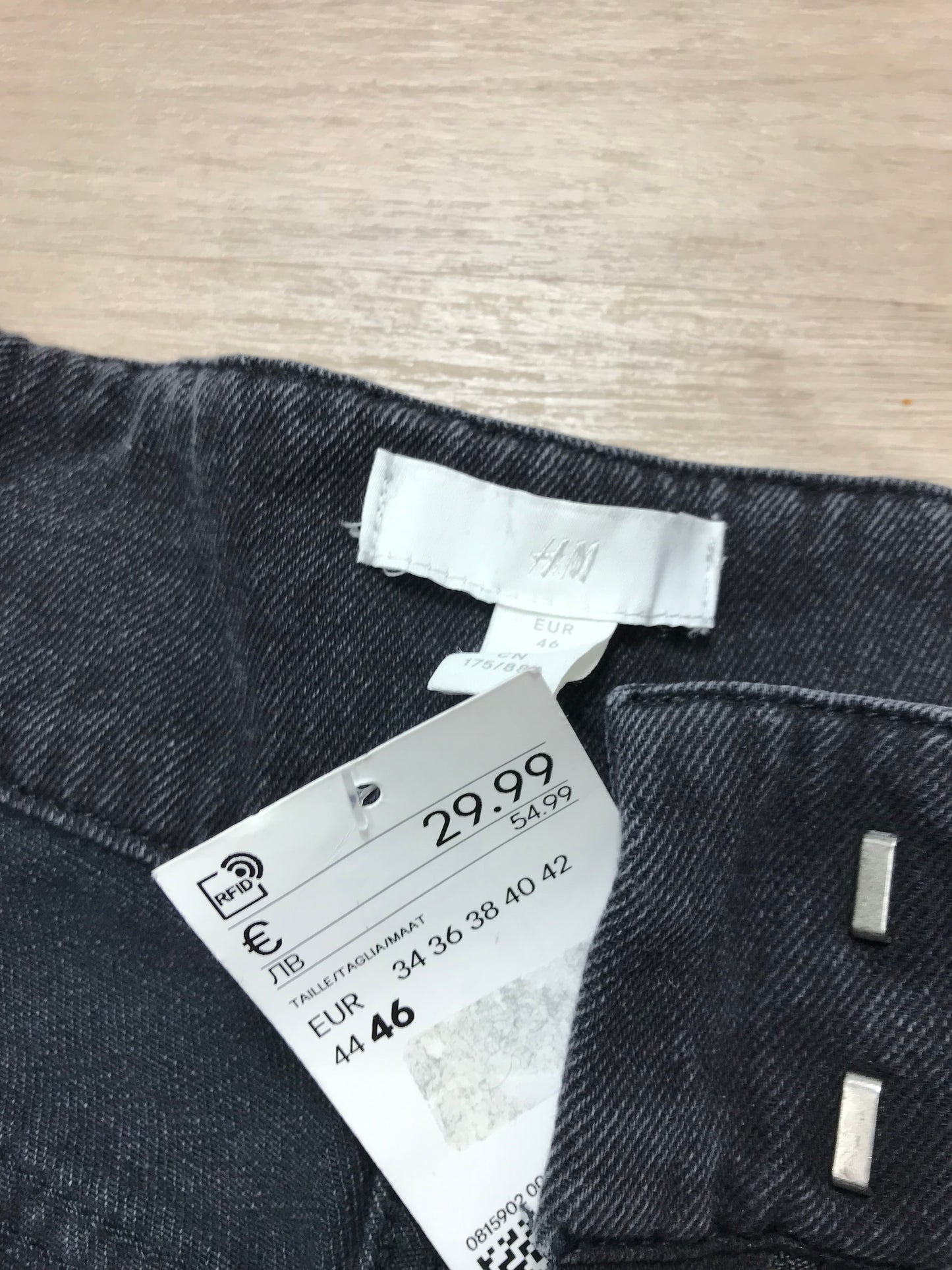 NP 30€ hose