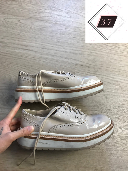 Schuhe