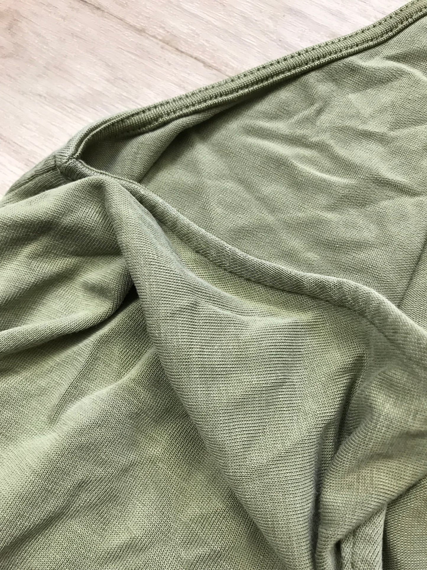 Kurzes Kleid langes top