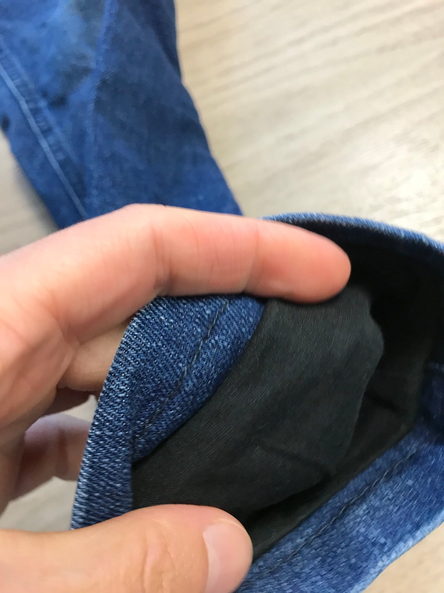 Hose mit doppelt Stoff