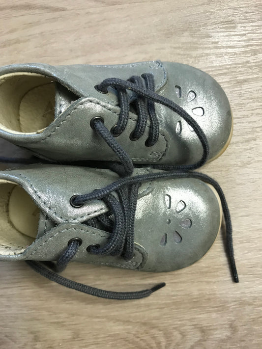 Schuhe