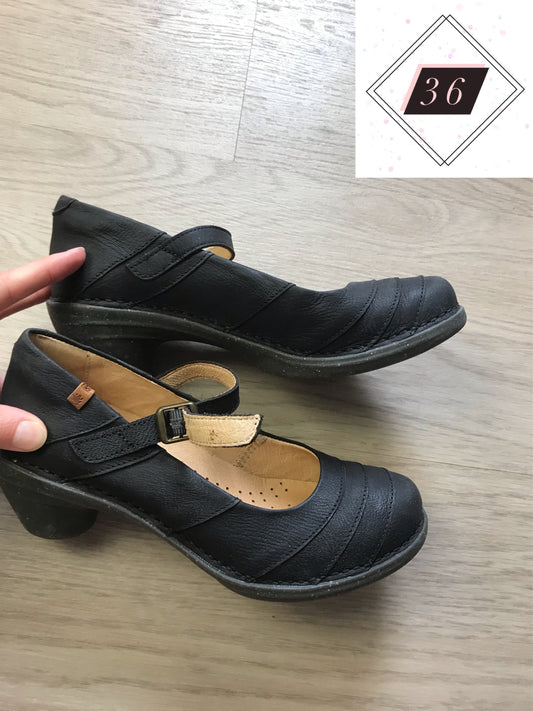 Schuhe