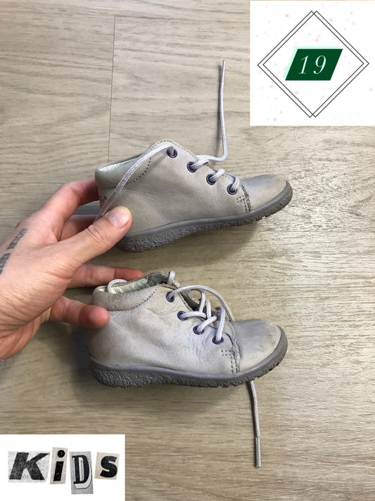 Schuhe