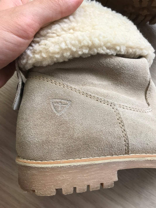 Schuhe