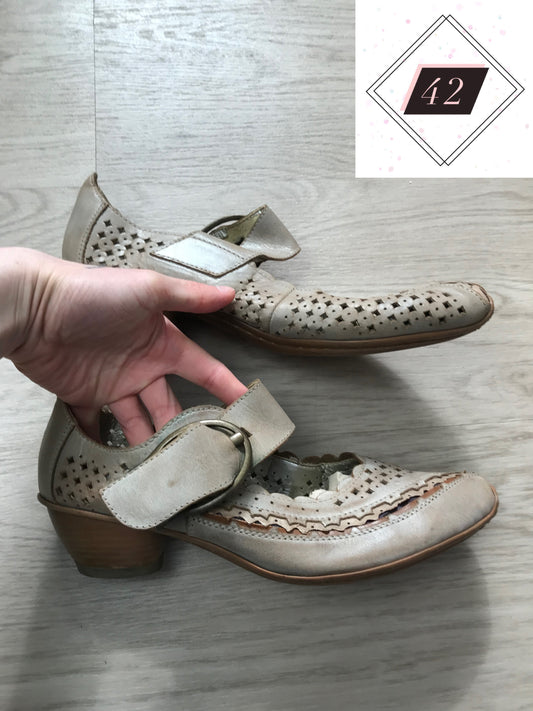 Schuhe