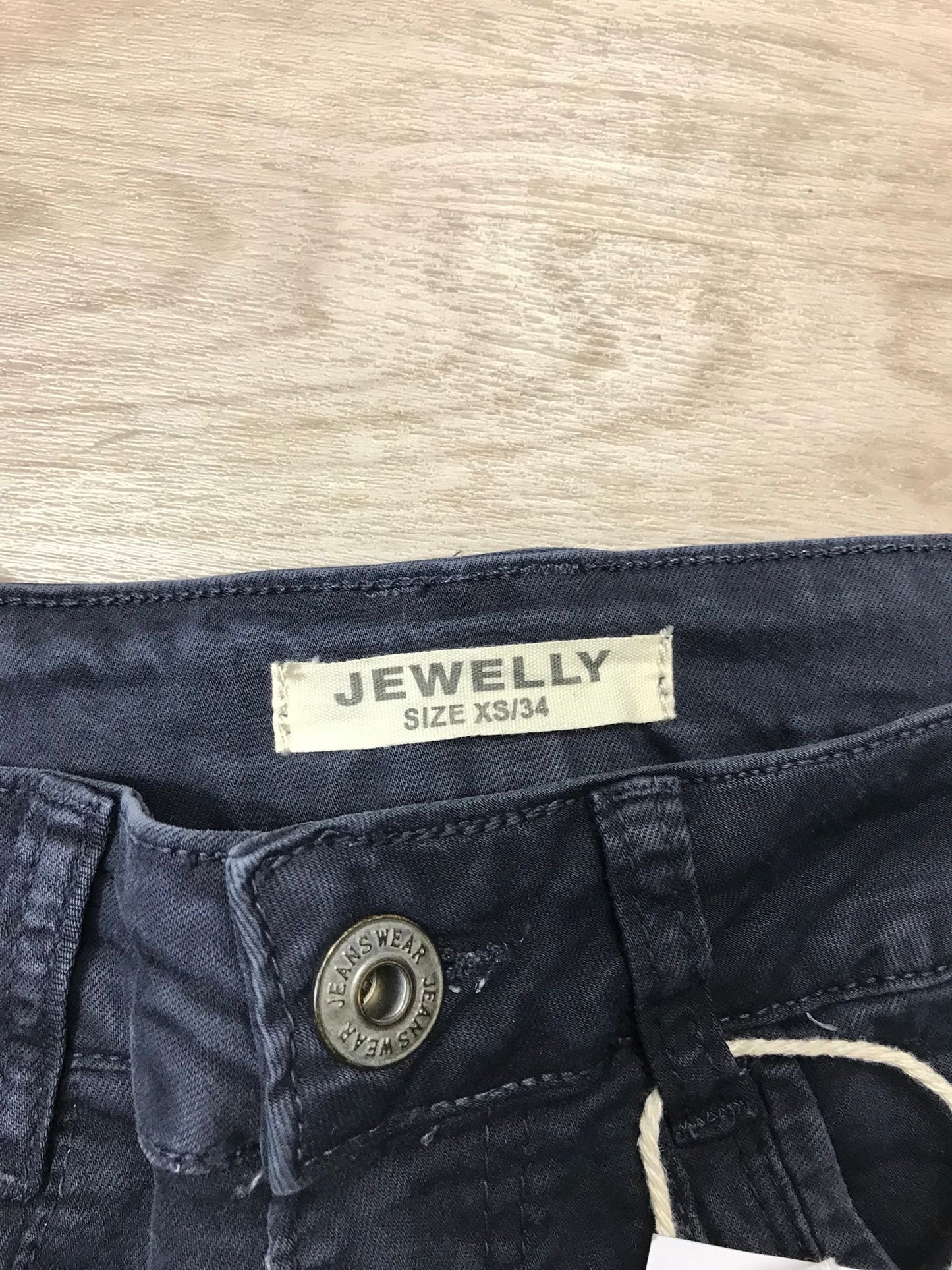 Jeans neu