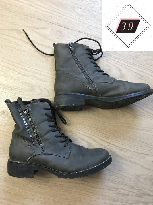 Schuhe