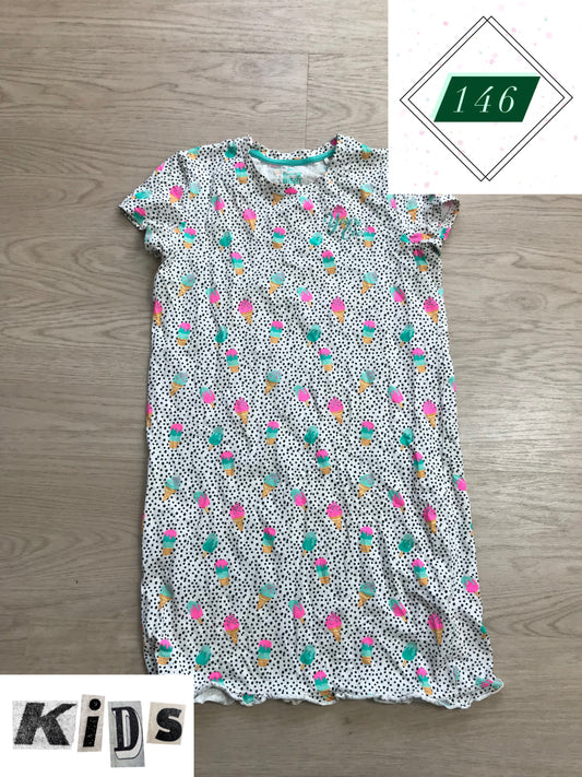 Kleid