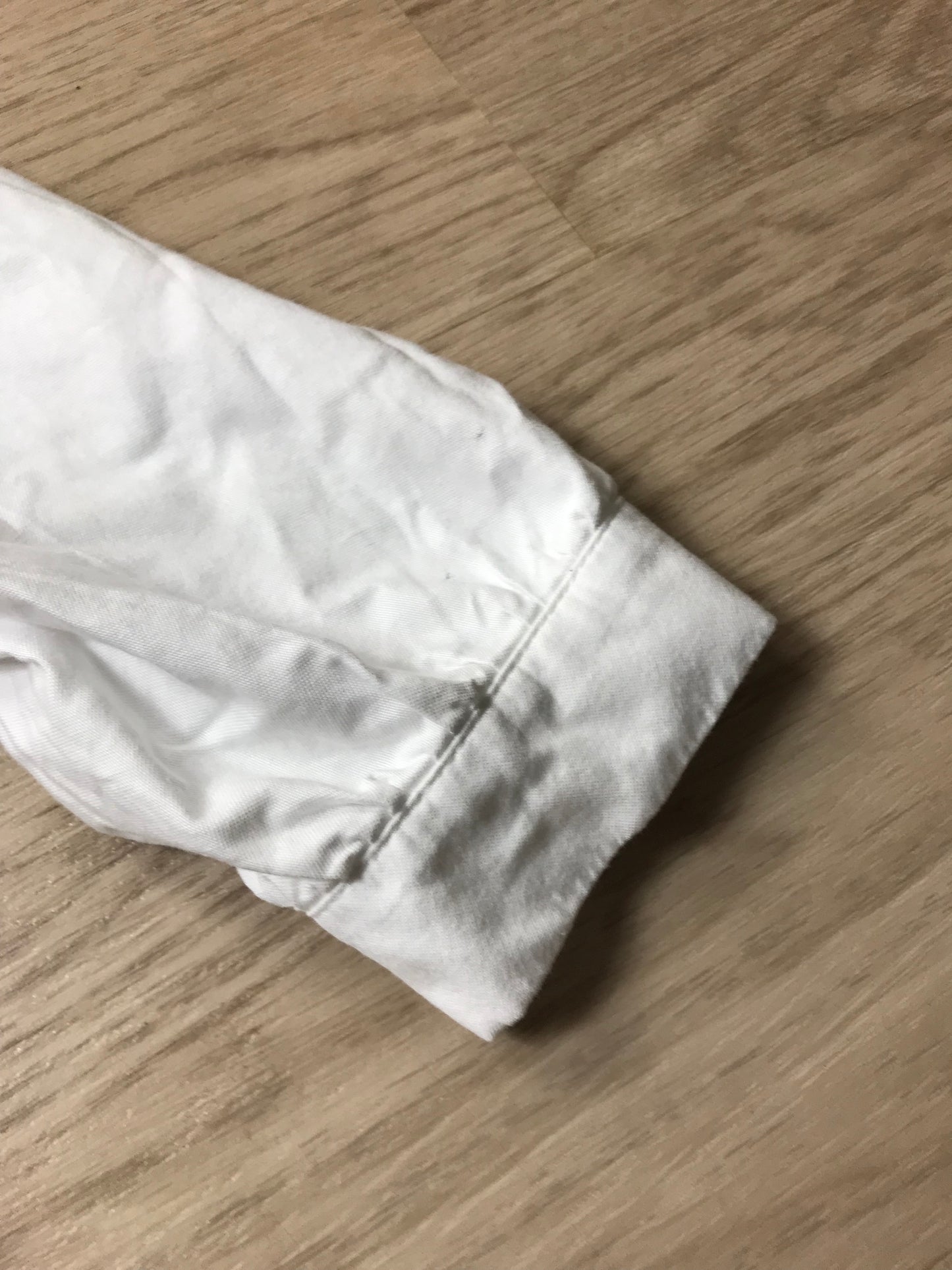 Sehr kurzes Kleid