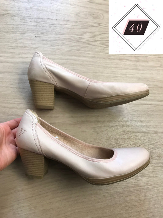 Schuhe