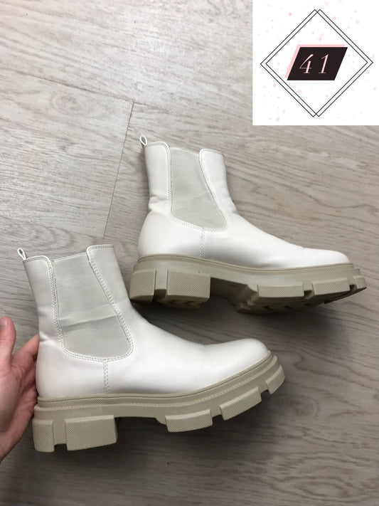 Schuhe