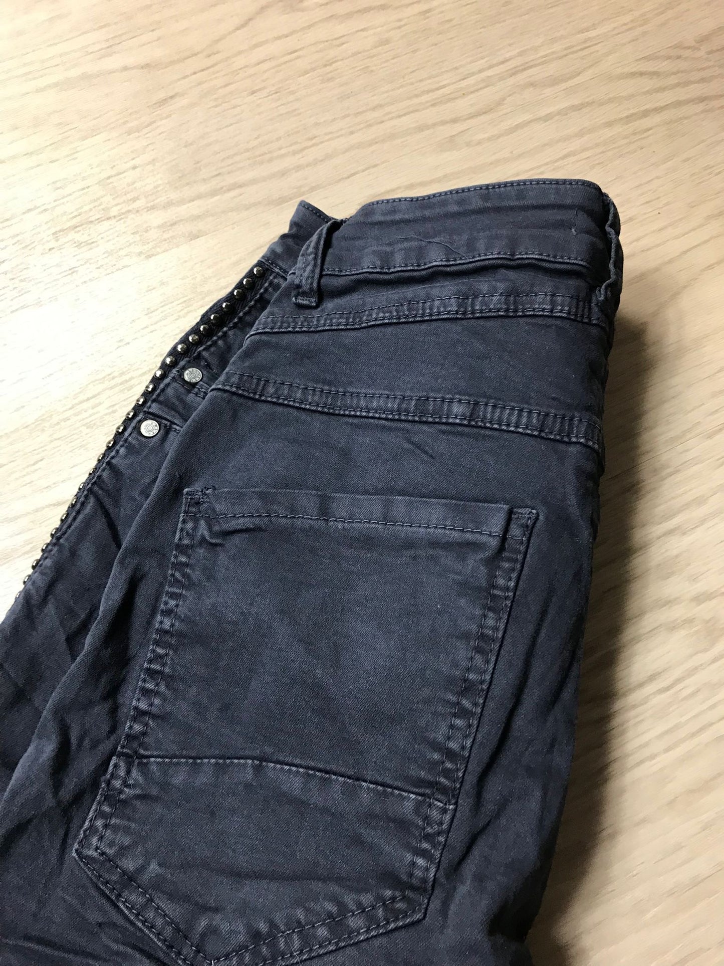 Jeans neu