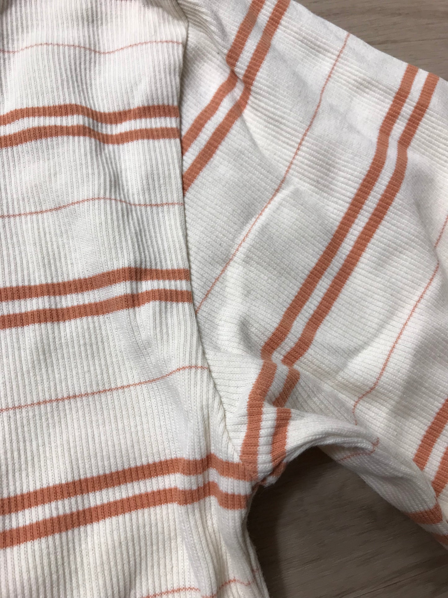 Shirt fast bauchfrei